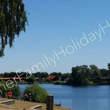 Jenner Family Holiday Homes At Tattershall Lakes ドッグダイク エクステリア 写真
