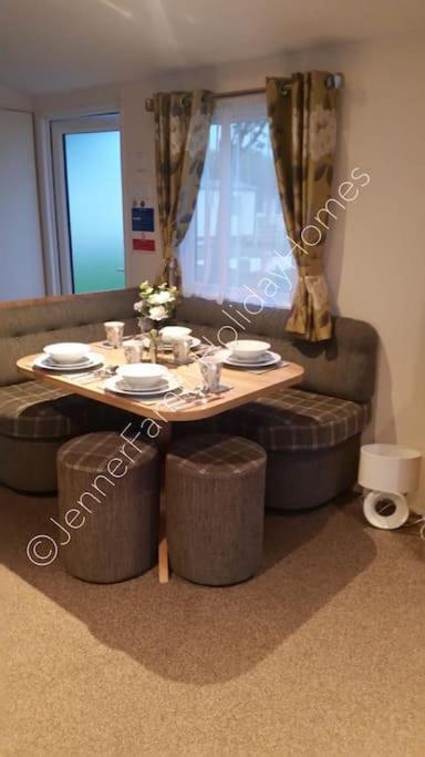 Jenner Family Holiday Homes At Tattershall Lakes ドッグダイク エクステリア 写真